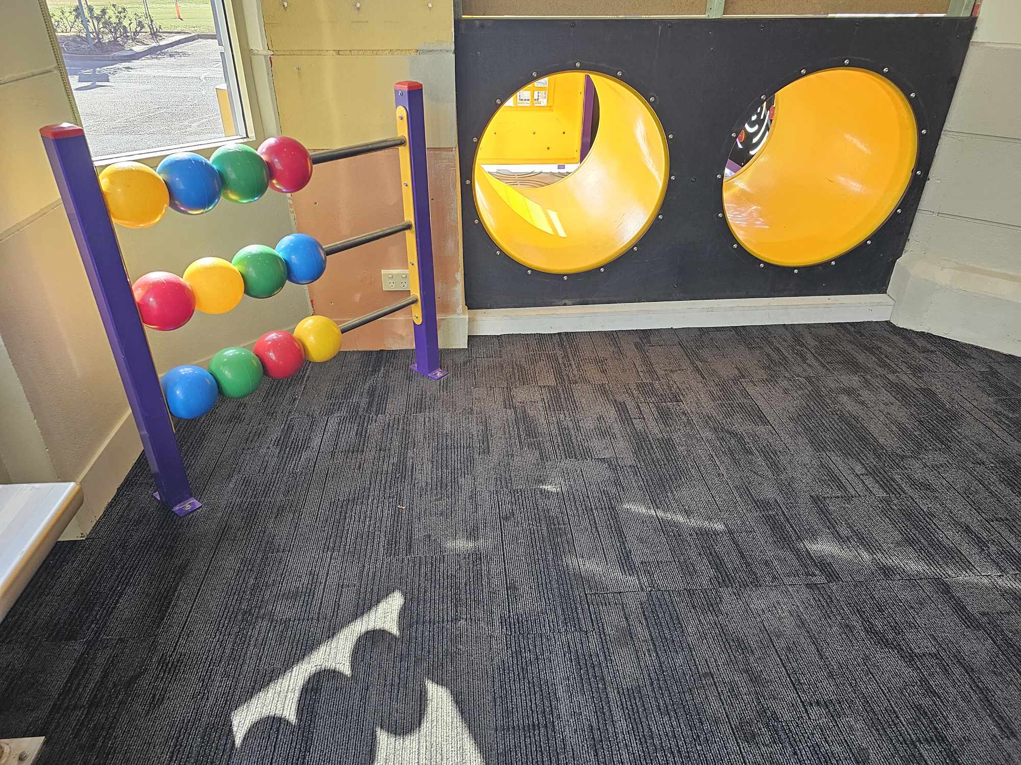 toddlers-play-area